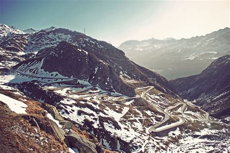 St Gotthard Pass - Switzerland Roads, Mount Everest, Travel Inspiration, Holidays, Mountains ...