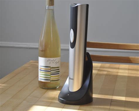 Oster Cordless Electric Wine Bottle: It Does What It’s Supposed to Do