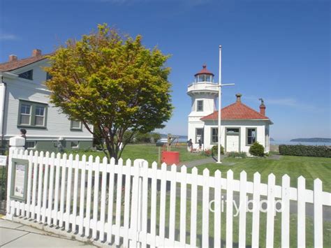 10 BEST Things to Do at Mukilteo Lighthouse - CityBOP