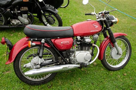 Honda CD175 (1971) | Nostell Priory Steam Fair 25/08/2014 | Steve ...