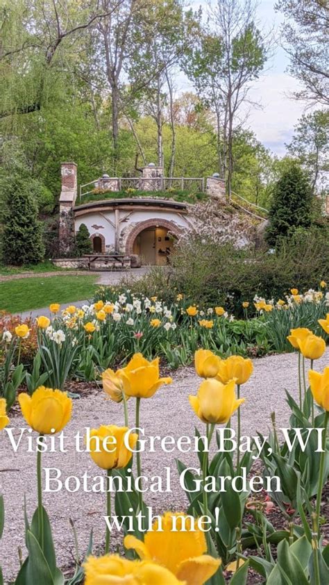 Visit the Green Bay, WI Botanical Garden with me!