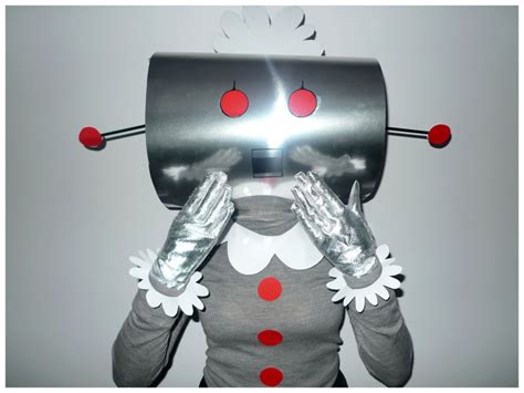 Rosie the Robot from The Jetsons Costume – Theme Me: Costume, Fancy Dress & Theme Inspiration