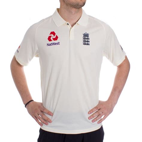 Competition Time: Win an England Test cricket shirt