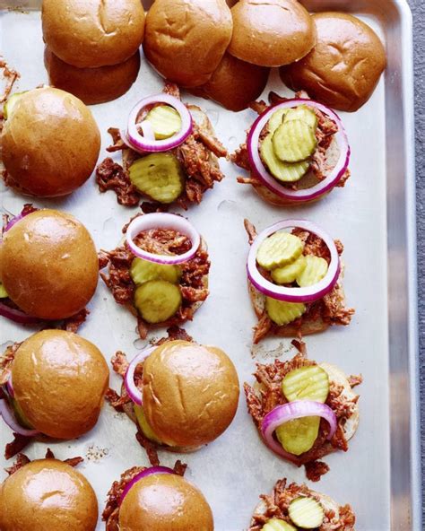 Pulled Pork Sliders