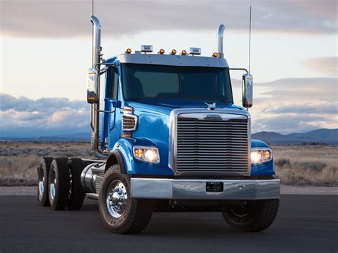 Freightliner Truck Dealerships across the United States | Velocity Truck Centers