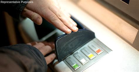 Got a New Chip Debit Card? Here's How The ATM Process Has Changed For ...