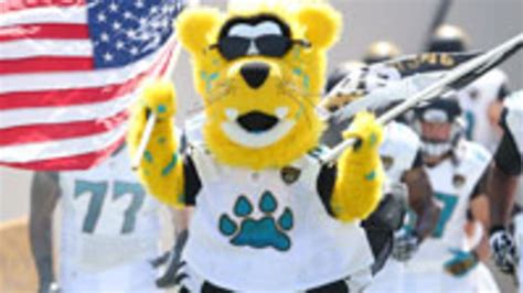 Jaguars mascot feels the pain of team he represents