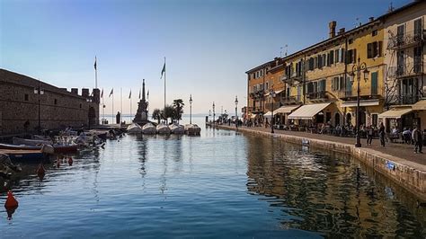 Lazise – Discover Lake Garda