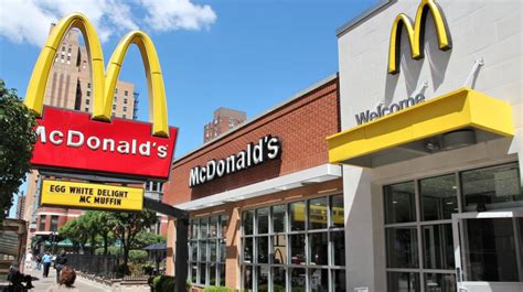 11 Top Fast Food Franchises to Consider - Small Business Trends