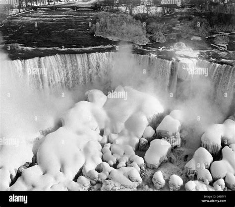 Landmarks - Niagara Falls - Canada Stock Photo - Alamy