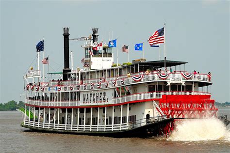 Steamboat NATCHEZ Evening Jazz Sightseeing Cruise | Gray Line