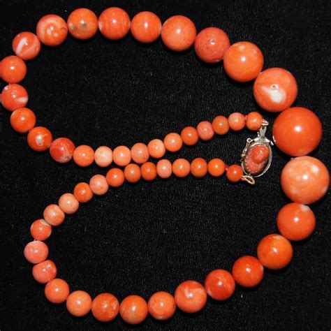 Uchizono Gallery | Coral jewelry vintage, Coral jewelry, Coral necklace