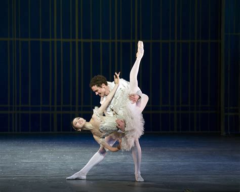 Review: American Ballet Theatre’s The Nutcracker - Socalthrills.com