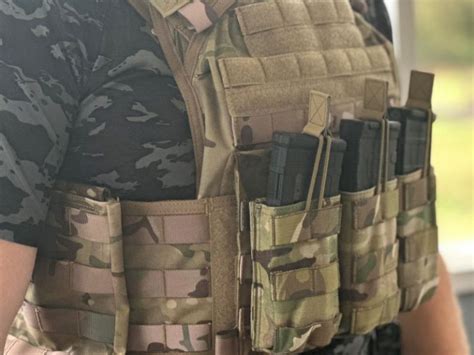Options For Setting Up Your Tactical Vest - The Mag Life