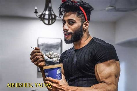 Abhishek Yadav Bodybuilder Age 2023, Bio Net worth Wife Gf