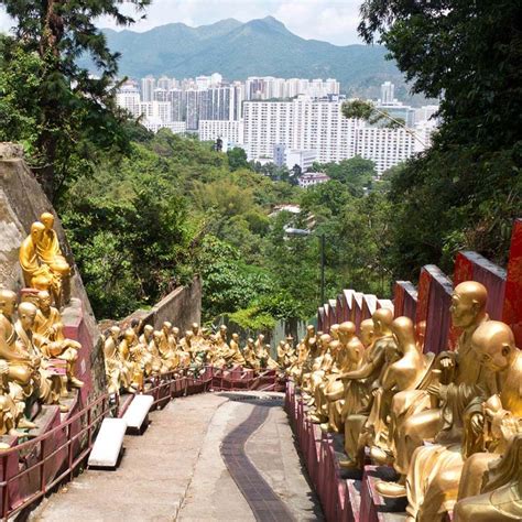 Discover Hong Kong's Stunning Ten Thousand Buddhas Monastery