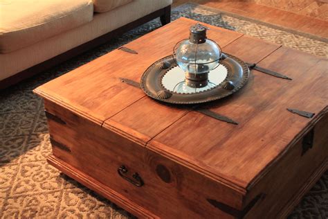 Refinished rustic storage trunk coffee table; Garage Sale Find | Coffee table trunk, Coffee ...