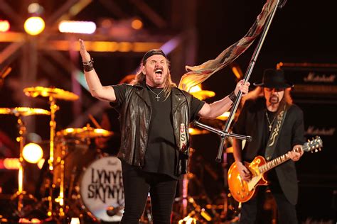 Lynyrd Skynyrd's Farewell Tour Includes Country Legends