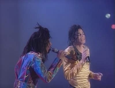 A Live Performance Of "I Just Can't Stop Loving You" - Michael Jackson Photo (32673384) - Fanpop