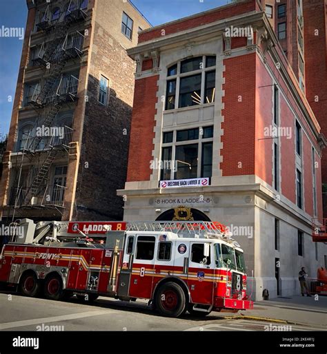 Hook ladder 8 firehouse hi-res stock photography and images - Alamy