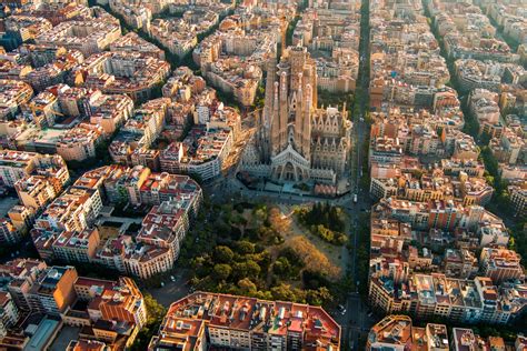 Online Lecture on Barcelona, Spain: Top 10 Highlights | Context Travel ...