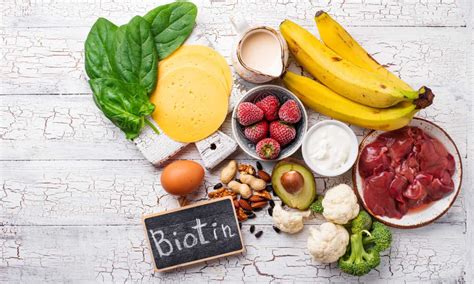 Biotina: conoce sus beneficios y en qué alimentos encontrarla