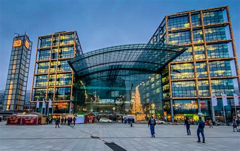 All sizes | Berlin Hauptbahnhof - Main Train Station - Berlin Germany at Night | Flickr - Photo ...