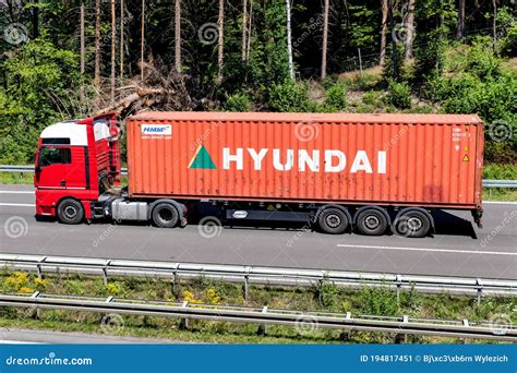 Truck with Hyundai Container Editorial Photo - Image of fleet, label ...