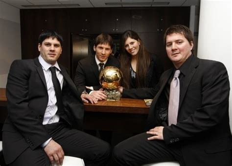 Lionel Messi With Family New Photographs | Lionel Messi World