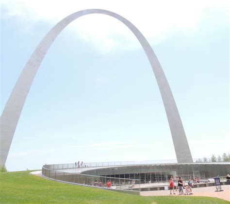 St Louis Arch Museum Costume | IQS Executive