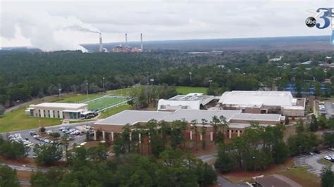 University of West Florida to reopen Thursday