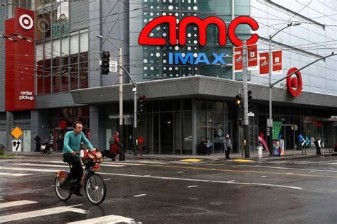 Why did AMC stock plunge today? APE settlement offer sets way for capital raise (NYSE:AMC ...