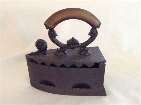 Antique Coal Iron Circa 1800's