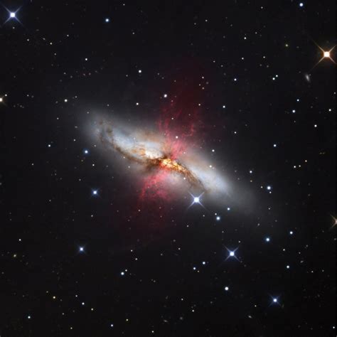 The Cigar Galaxy (M82) - Astronomy Magazine - Interactive Star Charts, Planets, Meteors, Comets ...