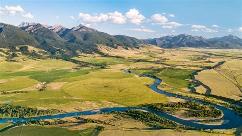 Livingston Montana Yellowstone River Ranches for Sale