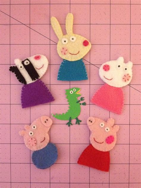 Peppa Pig Birthday Party Favors PeppaPig inspired Felt Finger Puppet Set - Peppa Pig + George ...