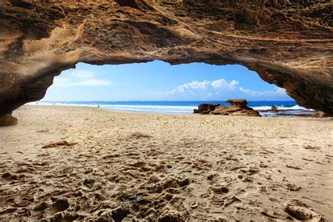 Guide to Caves Beach, NSW | Wiki Australia