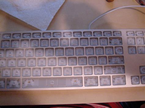 Cleaning Apple Aluminum Keyboard....or Any Other Soft-touch Keyboard ...