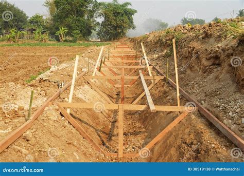 Building New Irrigation Canal Site. Stock Photo - Image of development, outdoor: 30519138