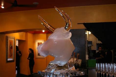 49 Best images about Ice Sculptures on Pinterest | Ice luge, Bespoke ...