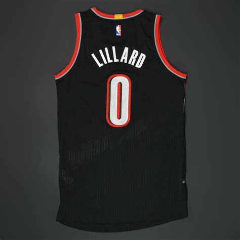 Damian Lillard - Portland Trail Blazers - Game-Worn Jersey - 2015-16 ...