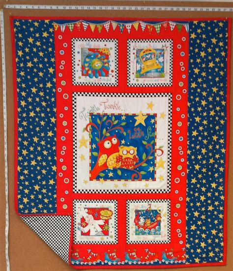 Twinkle, Twinkle Little Star Baby Quilt - Red - 16981