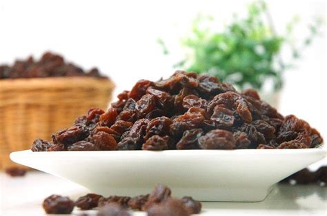 Are Raisins Good for You? Top 12 Incredible Health Benefits to Help You Decide! - Healthy Hubb