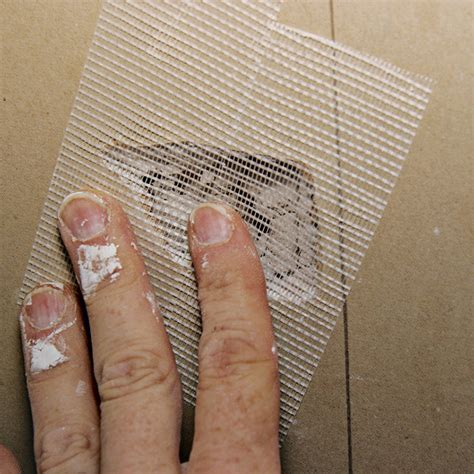 Repairing Holes in Drywall - Fine Homebuilding