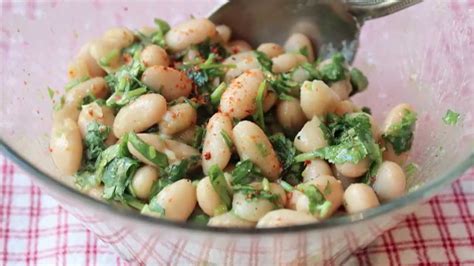 Cold White Bean Herb Salad Recipe - Fast & Easy Summer Bean Salad - YouTube