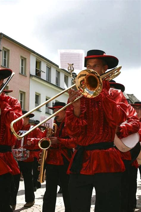 Free picture: streat, parade, street, performance