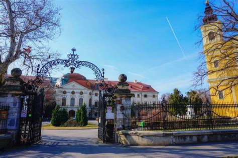 Oradea tourist attractions - the Romanian hidden gem - IngridZenMoments