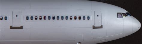 COCKPIT AND CABIN WINDOWS DC-10 - AUTHENTIC-AIRLINER-DECALS