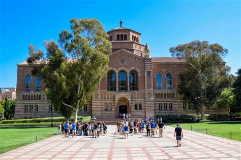 Everything You Need to Know About UCLA’s Campus Tour | AdmissionSight