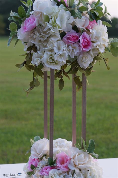 DIY Tall Geometric Gold Stand Modern Wedding Centerpiece | Wedding floral centerpieces, Modern ...